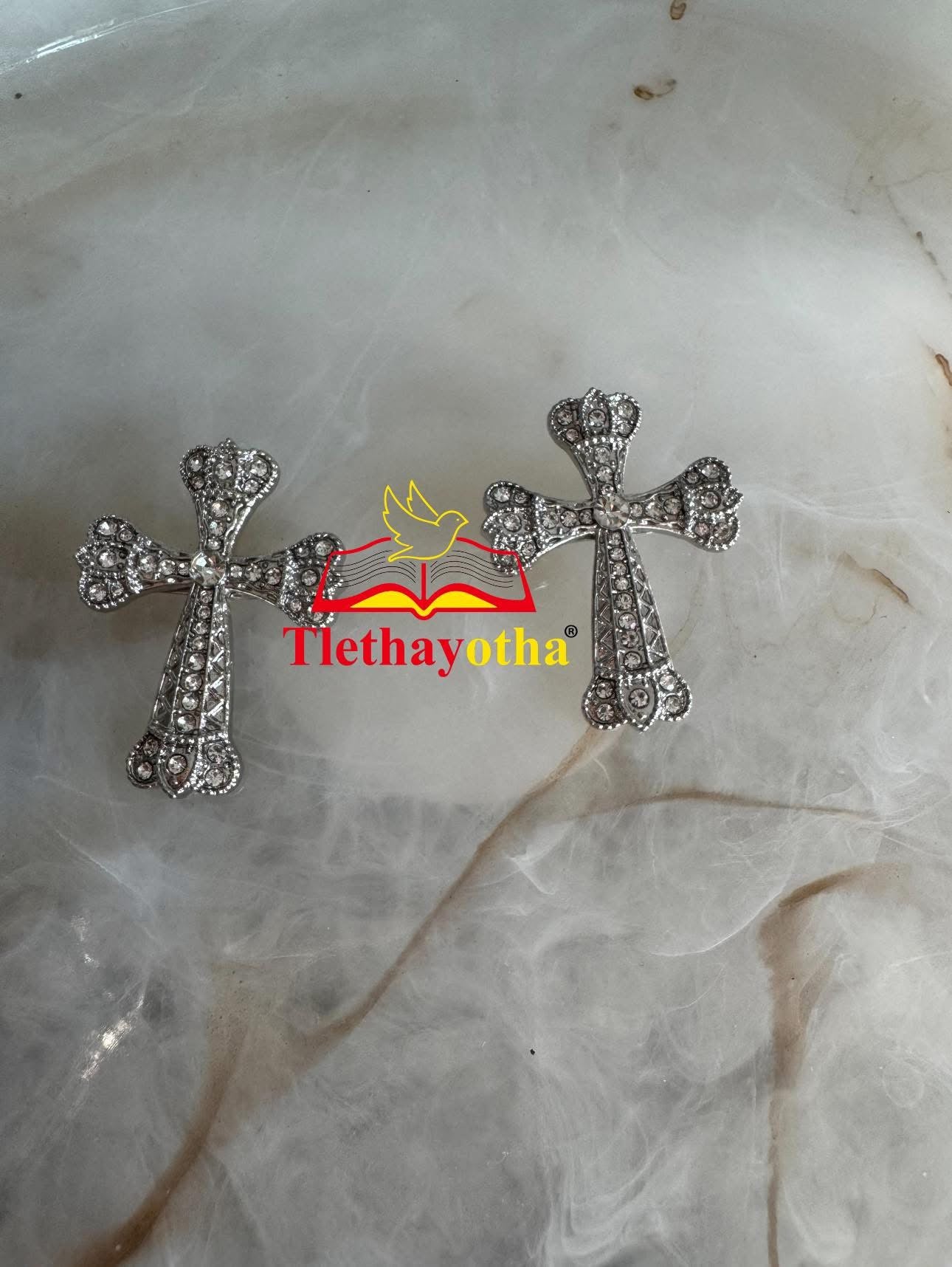 Crown Groom’s Back Cross