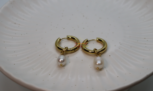 Round Pearl Earrings