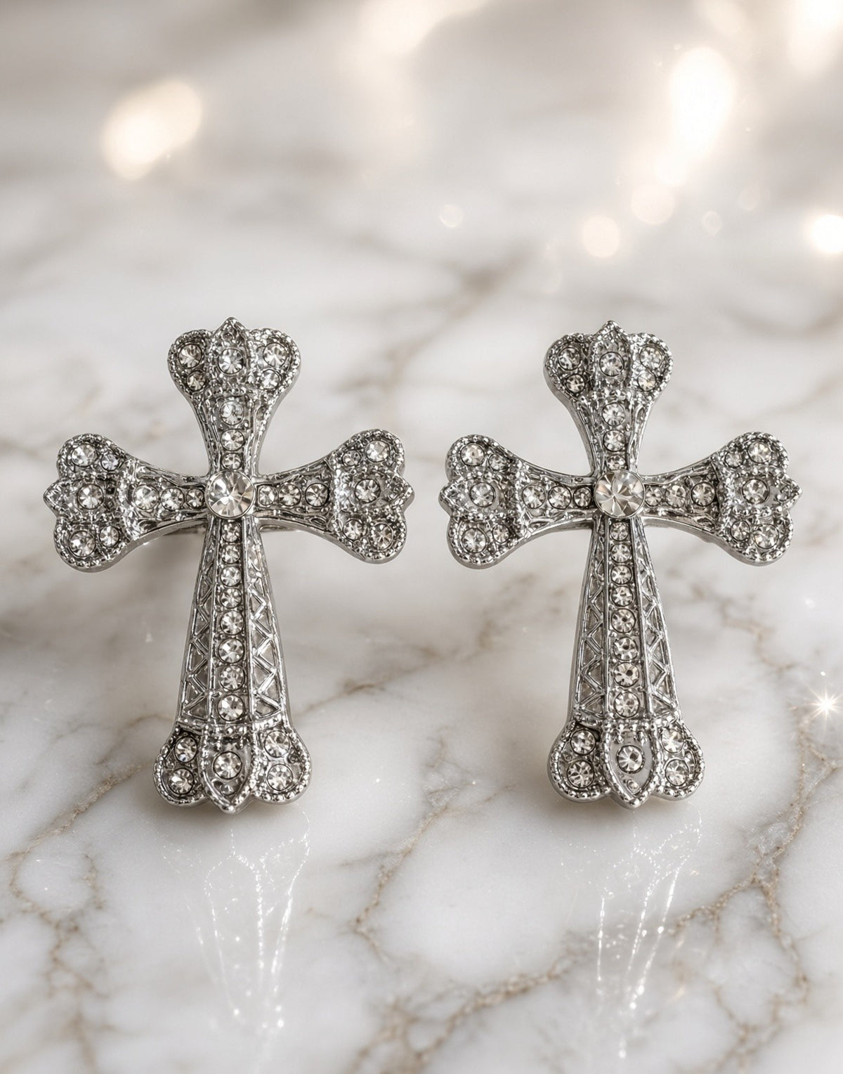 Crown Groom’s Back Cross